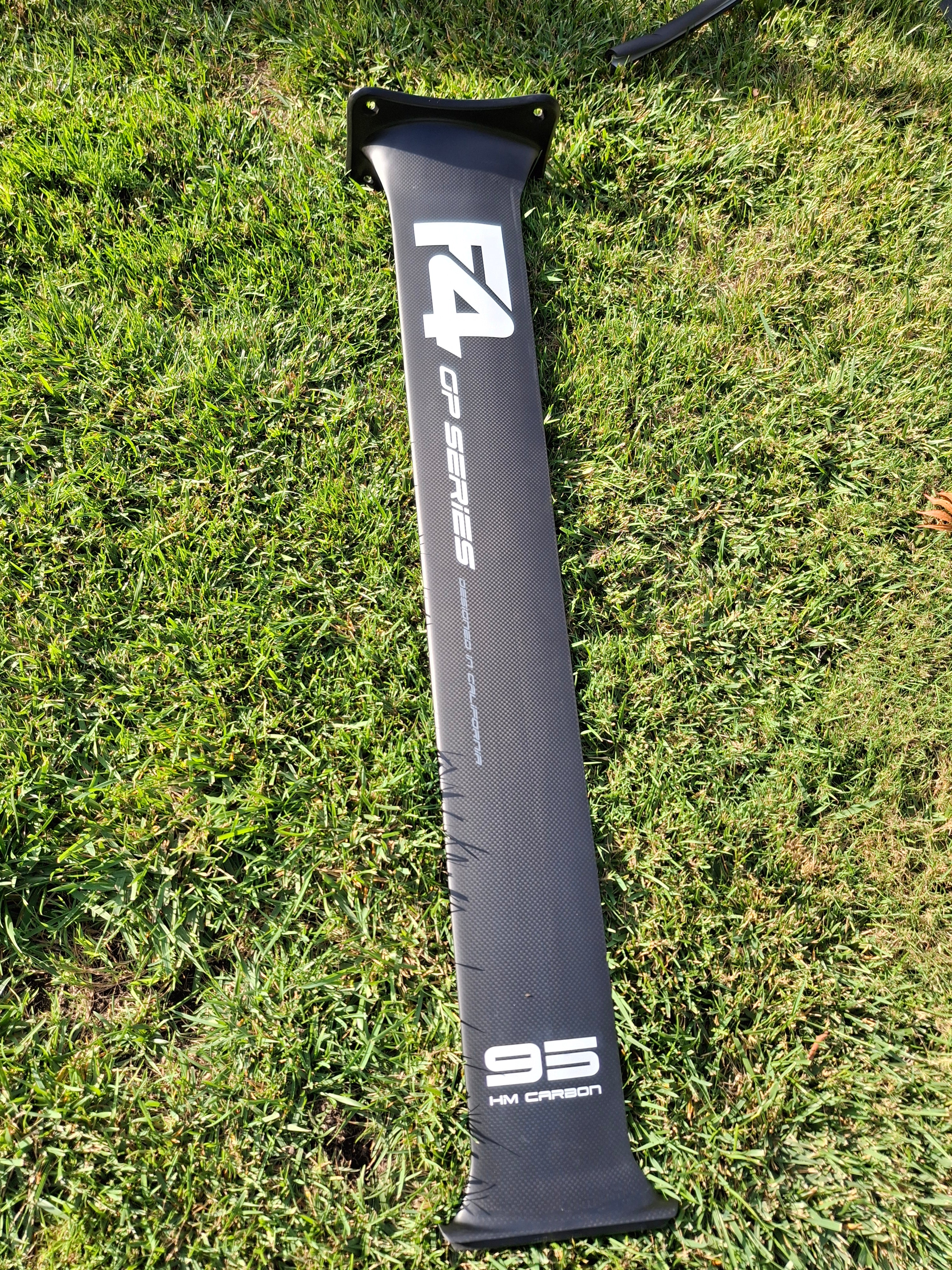 F4 GP Plate Mast 95cm image 0